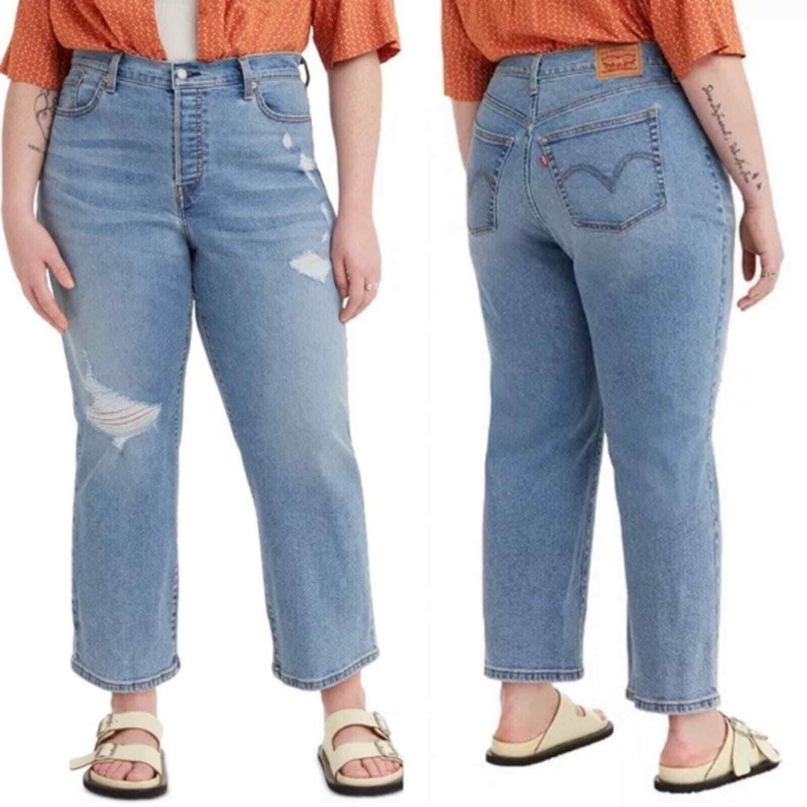 Levis Wedgie Straight High Rise Distressed Cropped Jeans Light Wash 22w New